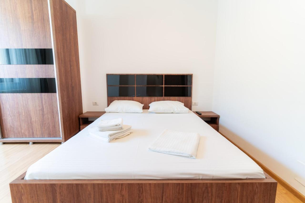 Luca Solid Residence Mamaia Esterno foto